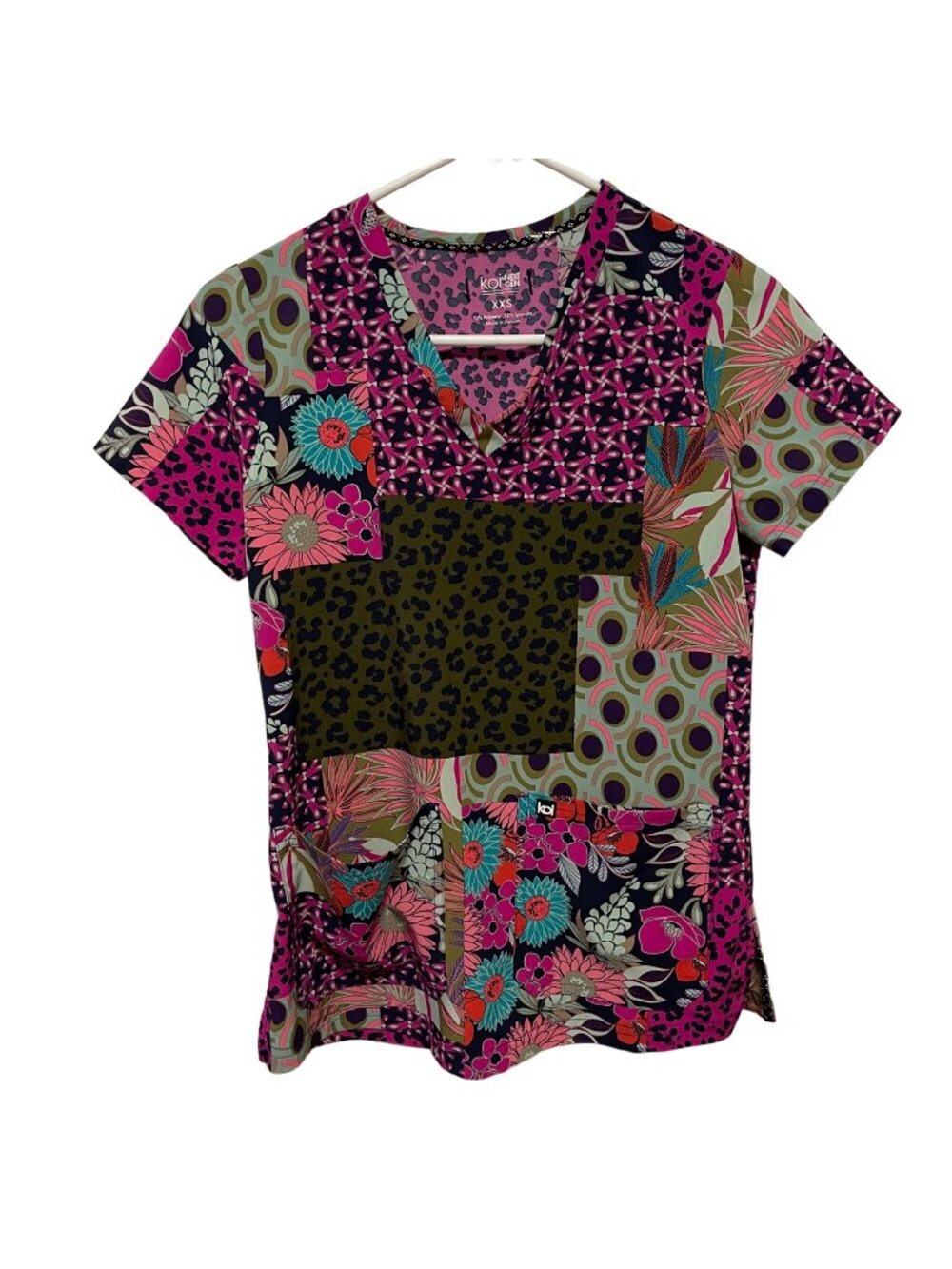 Koi Next Gen XXS Women's Patchwork Print Scrub Top Polyester/Spandex Blend